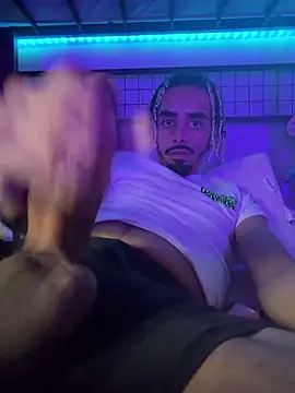 Snapshot of shadespider chatting on March 22, 2026, 1:01 pm shadespider online show from March 22, 2026, 1:01 pm