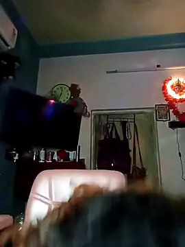 Snapshot of Darling_Annie chatting on November 18, 2025, 6:44 pm Darling Annie online show from November 18, 2025, 6:44 pm