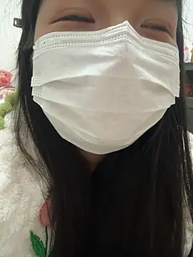 lris000123 online show from December 3, 2025, 9:09 am