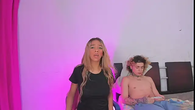 lily and wan online show from February 20, 2026, 12:51 pm