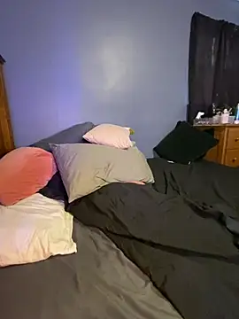 Snapshot of queenkelly1234 chatting on March 18, 2026, 6:42 pm queenkelly1234 online show from March 18, 2026, 6:42 pm