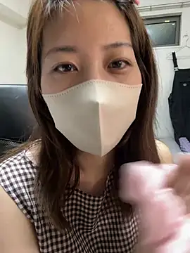ichika 2  online show from July 14, 2026, 12:11 pm