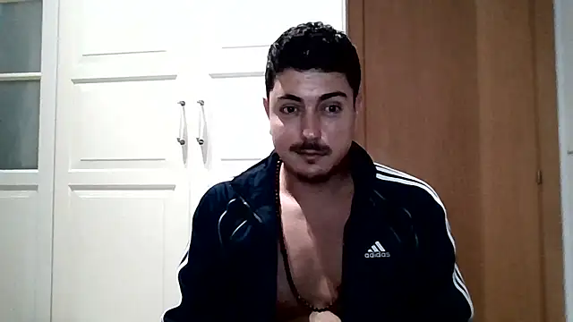 Snapshot of jock__ chatting on October 13, 2025, 8:32 pm jock online show from October 13, 2025, 8:32 pm