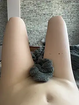 JuicyGamess online show from April 17, 2026, 5:10 am