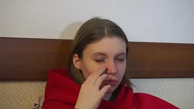 Snapshot of RoslynArcuo chatting on November 23, 2025, 8:41 pm RoslynArcuo online show from November 23, 2025, 8:41 pm