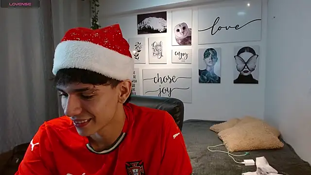 AmethystShadow17 online show from December 5, 2025, 5:00 pm