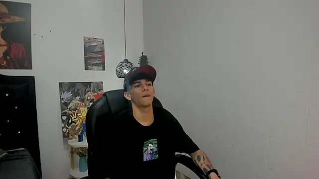 AmethystShadow17 online show from June 4, 2026, 3:44 am