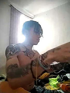 Overinktt online show from November 10, 2025, 5:51 pm