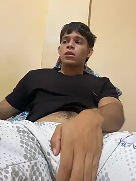 Michael black01 online show from April 8, 2026, 11:39 pm