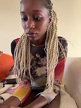 NyahHeat online show from March 8, 2026, 2:20 pm