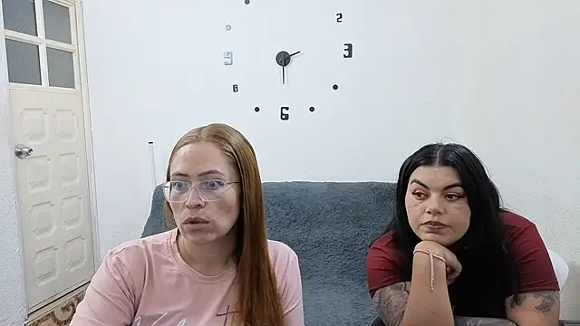 lesb milf online show from July 13, 2026, 10:42 pm