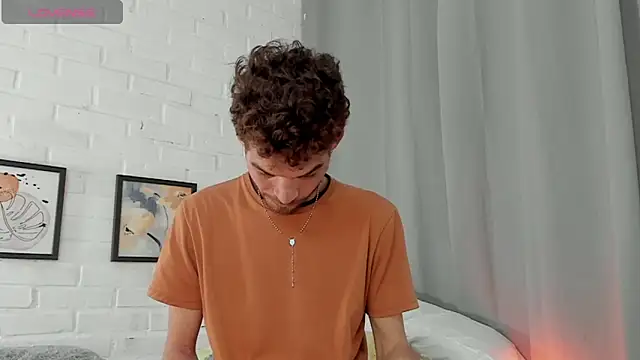 Snapshot of MATEO_HUNTER chatting on January 16, 2026, 3:16 pm MATEO HUNTER online show from January 16, 2026, 3:16 pm