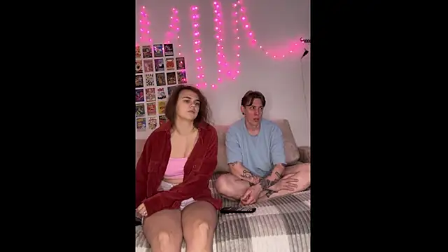 live sexy online show from May 16, 2026, 2:32 am