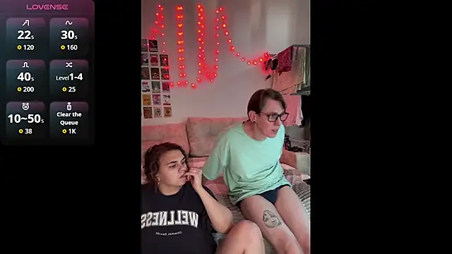 live sexy online show from May 27, 2026, 1:57 am