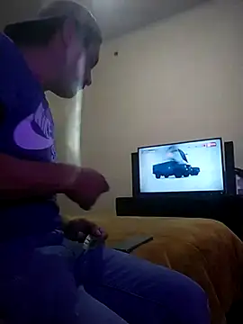 checheludo23 online show from February 8, 2026, 3:37 am