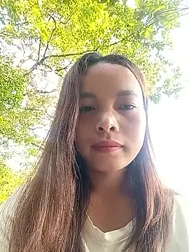 Nguyet2k4 online show from May 15, 2026, 11:36 pm