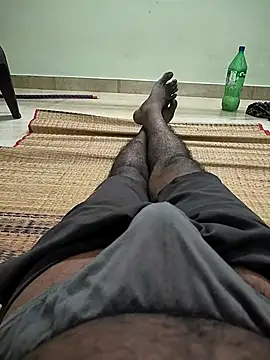 Vickyins480000 online show from October 24, 2025, 5:01 pm