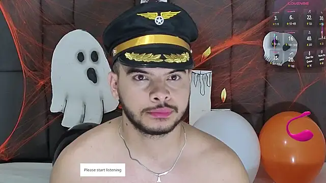 Snapshot of Matia5Tower5 chatting on October 28, 2025, 4:13 am Matia5Tower5 online show from October 28, 2025, 4:13 am