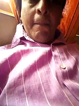 Snapshot of svk_05 chatting on November 16, 2025, 4:50 am svk 05 online show from November 16, 2025, 4:50 am