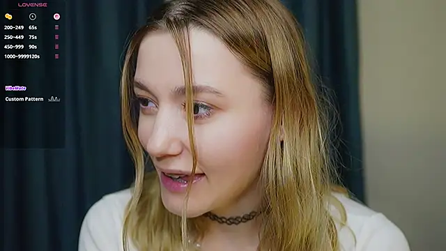 Snapshot of StarryMary chatting on November 16, 2025, 9:08 pm StarryMary online show from November 16, 2025, 9:08 pm