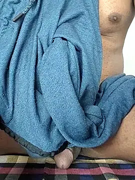 Akki19989 online show from November 12, 2025, 8:23 pm