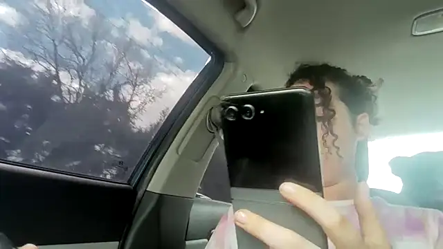 Snapshot of ali18of1 chatting on April 5, 2026, 6:14 pm ali18of1 online show from April 5, 2026, 6:14 pm