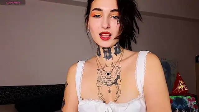 Snapshot of Green_Lisa chatting on October 27, 2025, 2:29 pm Green Lisa online show from October 27, 2025, 2:29 pm