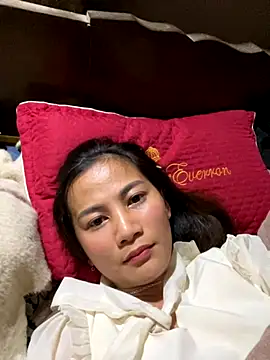 Miss-World00 online show from November 23, 2025, 12:42 am