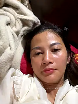 Miss-World00 online show from November 5, 2025, 9:51 pm