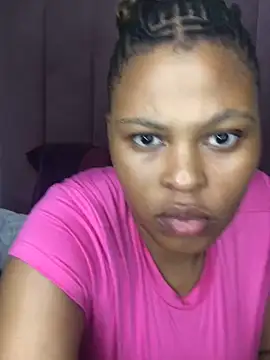 Bubbles156 online show from April 13, 2026, 4:55 pm