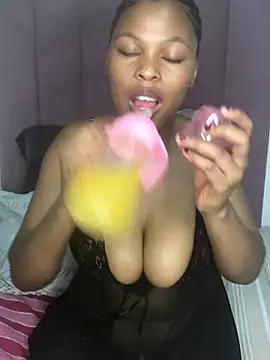 Bubbles156 online show from March 1, 2026, 10:26 am