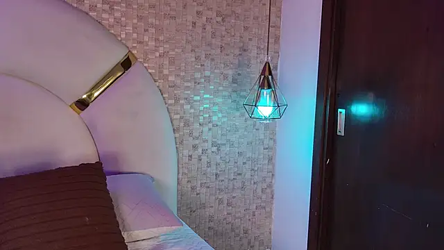 emmy rose25 online show from March 4, 2026, 11:40 am