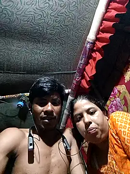 Snapshot of Pori_Moni1 chatting on October 15, 2025, 7:44 pm Pori Moni1 online show from October 15, 2025, 7:44 pm