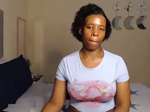 freaky-Mikie online show from August 5, 2026, 6:46 pm