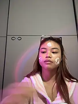 Snapshot of noe-00 chatting on October 30, 2025, 12:14 pm noe-00 online show from October 30, 2025, 12:14 pm