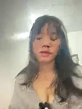 hanaa-show online show from November 16, 2025, 1:38 pm