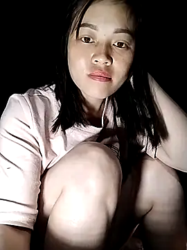 Snapshot of Hani-i chatting on April 25, 2026, 9:56 pm Hani-i online show from April 25, 2026, 9:56 pm