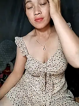 Snapshot of Hani-i chatting on May 16, 2026, 10:36 am Hani-i online show from May 16, 2026, 10:36 am