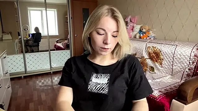 HoppedArea online show from November 6, 2025, 8:51 am