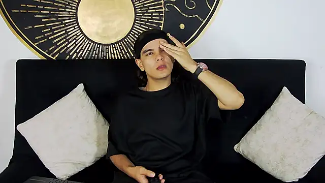 Snapshot of dammon_walker chatting on November 4, 2025, 12:42 pm dammon walker online show from November 4, 2025, 12:42 pm