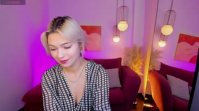 Snapshot of AlysiaSun_ chatting on November 2, 2025, 2:00 pm AlysiaSun online show from November 2, 2025, 2:00 pm