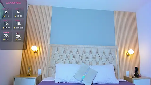 Apolo moon18 online show from November 30, 2025, 3:40 am