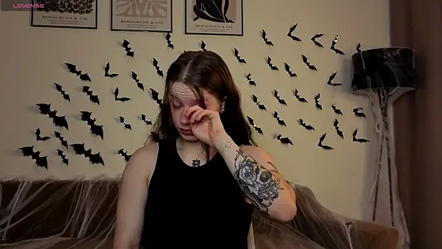 Snapshot of JonDatko chatting on October 30, 2025, 3:38 am JonDatko online show from October 30, 2025, 3:38 am