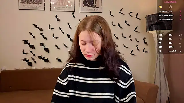 Snapshot of JonDatko chatting on November 5, 2025, 3:31 am JonDatko online show from November 5, 2025, 3:31 am