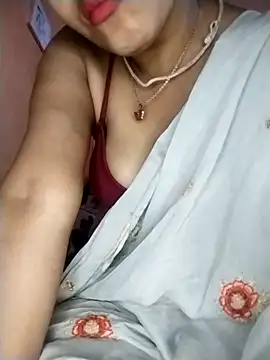 strip queennn online show from April 11, 2026, 6:33 pm