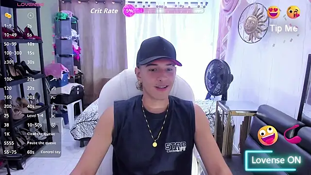 Hayden Boy  online show from December 1, 2025, 7:37 pm