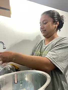 Techi0525 online show from February 28, 2026, 1:05 am