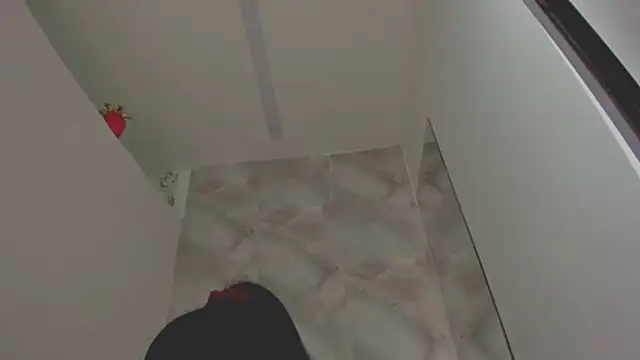 kataleyaAlenan online show from November 6, 2025, 1:48 pm