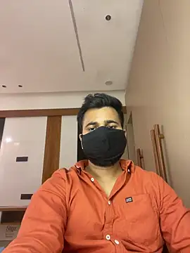 Snapshot of Notme_09 chatting on October 17, 2025, 2:08 pm Notme 09 online show from October 17, 2025, 2:08 pm