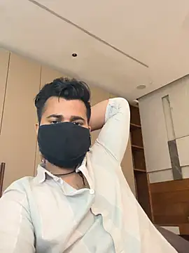 Snapshot of Notme_09 chatting on February 27, 2026, 1:44 pm Notme 09 online show from February 27, 2026, 1:44 pm